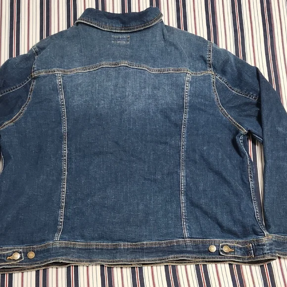 Women's Blue Denim Jacket - Picture 2 of 2